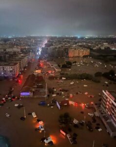 Protesters Throw Mud at Spanish King Amid Criticism Over Slow Response to Valencia Floods.