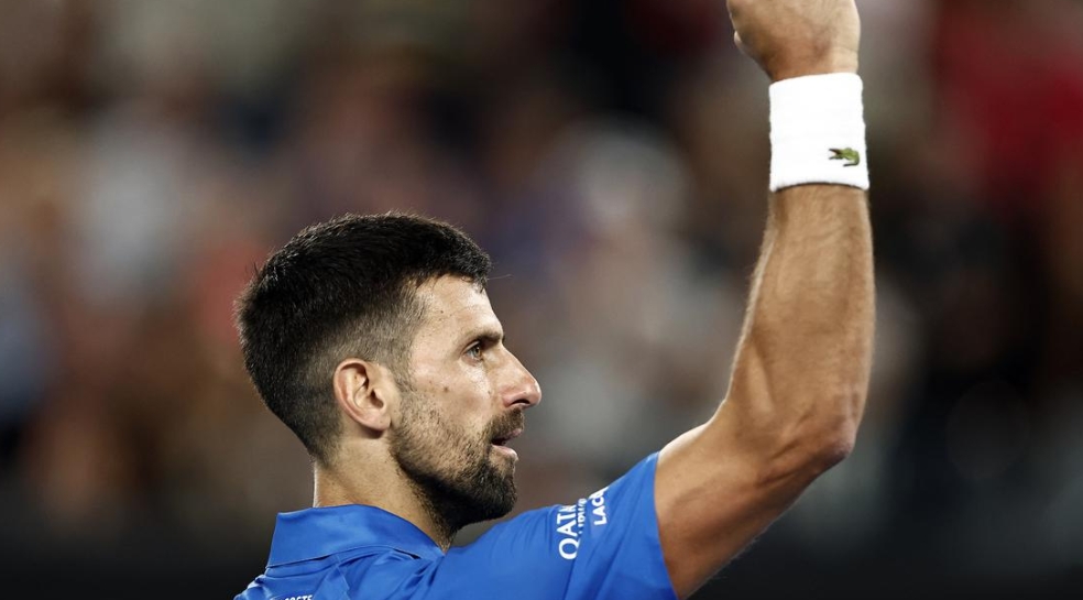 Djokovic Withdraws from Australian Open Semi-Final, Ending Title Hopes Djokovic Withdraws from Australian Open Semi-Final, Ending Title Hopes