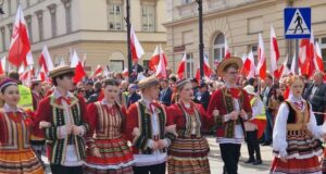 Poland Celebrates 1000 Years of Royal Heritage Amid Political Campaigning Poland Celebrates 1000 Years of Royal Heritage Amid Political Campaigning
