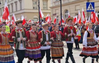 Poland Celebrates 1000 Years of Royal Heritage Amid Political Campaigning Poland Celebrates 1000 Years of Royal Heritage Amid Political Campaigning