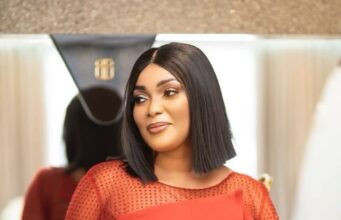 Triephornia Squashes Stephanie’s Prophecies Triephornia Squashes Stephanie's Prophecies