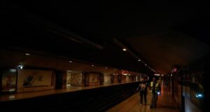 Spain announces a state of emergency following a widespread power outage. A supermarket in Spain after the massive power outage: