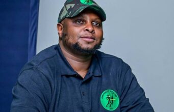 Controversy Surrounding Floyd Shivambu’s Attendance at Prophet Bushiri’s Church Service Controversy Surrounding Floyd Shivambu's Attendance at Prophet Bushiri's Church Service