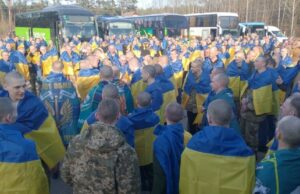 Putin Declares Easter Ceasefire as Russia and Ukraine Conduct Large POW Exchange Putin Declares Easter Ceasefire as Russia and Ukraine Conduct Large POW Exchange