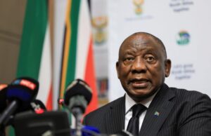49 White South Africans in US “Are Not Refugees,” Ramaphosa tells Trump 49 White South Africans in US "Are Not Refugees," Ramaphosa tells Trump