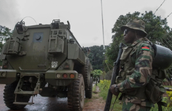 Malawi Police Nab Soldiers, Chinese, and British nationals in Major Operation Against Illegal Arms Syndicate Malawi Police Nab Soldiers, Chinese, and British nationals in Major Operation Against Illegal Arms Syndicate