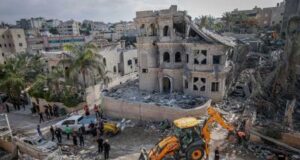 Israel Issues Warning to Iran’s Supreme Leader Amid Iranian Attacks Resulting in Over 200 Injuries Israel Issues Warning to Iran's Supreme Leader