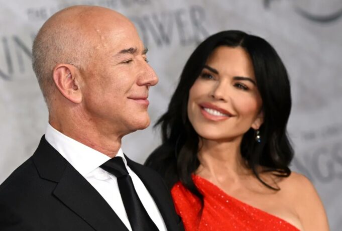 Jeff Bezos and Lauren Sanchez Tie the Knot in Venice Amid Glamour and Growing Tensions Jeff Bezos and Lauren Sanchez