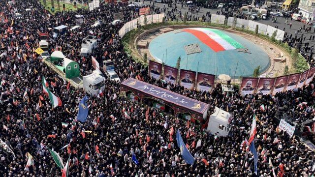 Thousands Gather for Funeral of Israeli Airstrike Victims in Tehran