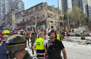 Iran Strikes Ramat Gan and Be’er Sheva as Israel Vows Retaliation Iran Strikes Ramat Gan and Be’er Sheva as Israel Vows Retaliation