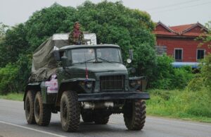 Thailand and Cambodia agree to ceasefire talks after Trump steps in, but border clashes persist Thailand and Cambodia agree to ceasefire talks after Trump steps in, but border clashes persist