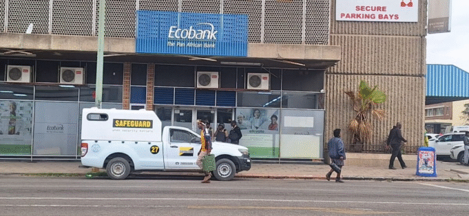 Security Guard Arrested in US$4.4M Zimbabwe Ecobank Heist security guard Arrested in US$4.4M Zimbabwe Ecobank Heist