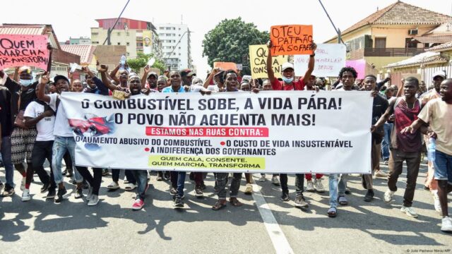 Four killed, hundreds arrested in Angola fuel hike protests