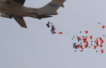WFP Resumes Food Airdrops in South Sudan as Conflict Triggers Hunger Crisis WFP Resumes Food Airdrops in South Sudan as Conflict Triggers Hunger Crisis