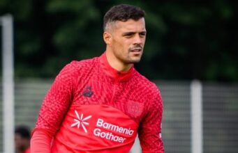 Granit Xhaka Joins Sunderland in £17m Deal from Leverkusen Granit Xhaka Joins Sunderland in £17m Deal from Leverkusen