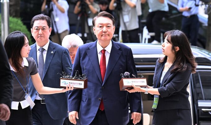 South Korean Court Issues Arrest Warrant for Former President Yoon Over Martial Law Attempt South Korean Court Issues Arrest Warrant for Former President Yoon Over Martial Law Attempt