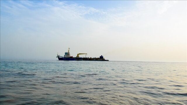 Iran Seizes Foreign Tanker for Smuggling 2 Million Liters of Fuel; Crew Detained