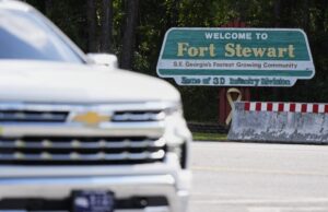 Army sergeant shot 5 soldiers before he was tackled and arrested at Fort Stewart, officials say Army sergeant shot 5 soldiers before he was tackled and arrested at Fort Stewart, officials say