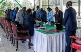 Nairobi Hotel Waitress Exposes CS’s Secret Meetings with Fitness Trainer A hotel waitress claims a serving CS holds secret meetings with a male fitness trainer at a luxury hotel. The official is accused of gifting the trainer a Porsche and paying rent for an apartment in Kileleshwa. The young man often flaunts a flashy lifestyle on social media, allegedly funded by the CS. Neither the CS nor the trainer have responded to the allegations. Alleged Secret Rendezvous A Nairobi hotel waitress has sparked debate after claiming that a high-profile Cabinet Secretary has been meeting a male fitness trainer in the hotel’s VIP section. According to her, the sessions are private and shielded from the public. The whistleblower alleged that the CS goes to great lengths to impress his “special friend,” with the meetings becoming more frequent. Claims of Lavish Gifts It is further alleged that the CS gifted the trainer a Porsche and pays rent for his luxury Kileleshwa apartment. On Instagram and other platforms, the young man shows off cars, designer outfits, and trips abroad, claiming they come from his Airbnb business. However, insiders suggest his lifestyle is financed by the powerful government official. Silence from Both Parties So far, neither the Cabinet Secretary nor the trainer has commented on the matter. The claims remain unverified and have not been backed by any official confirmation. Broader Context This exposé surfaces at a time when the private lives of top officials are under public scrutiny. Political analysts warn that if such scandals are confirmed, they could dent public confidence in leadership.