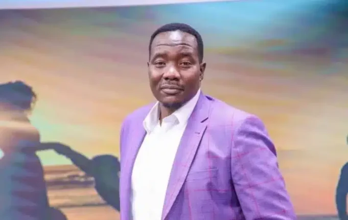 Willis Raburu Spotted Partying With Slay Queen in Nairobi Club Willis Raburu Spotted Partying With Slay Queen in Nairobi Club