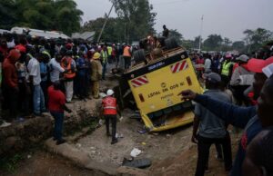 Bus carrying mourners from a funeral overturns in Kenya, killing 25 people Bus carrying mourners from a funeral overturns in Kenya, killing 25 people