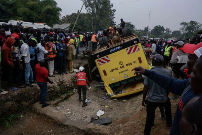 Bus carrying mourners from a funeral overturns in Kenya, killing 25 people Bus carrying mourners from a funeral overturns in Kenya, killing 25 people