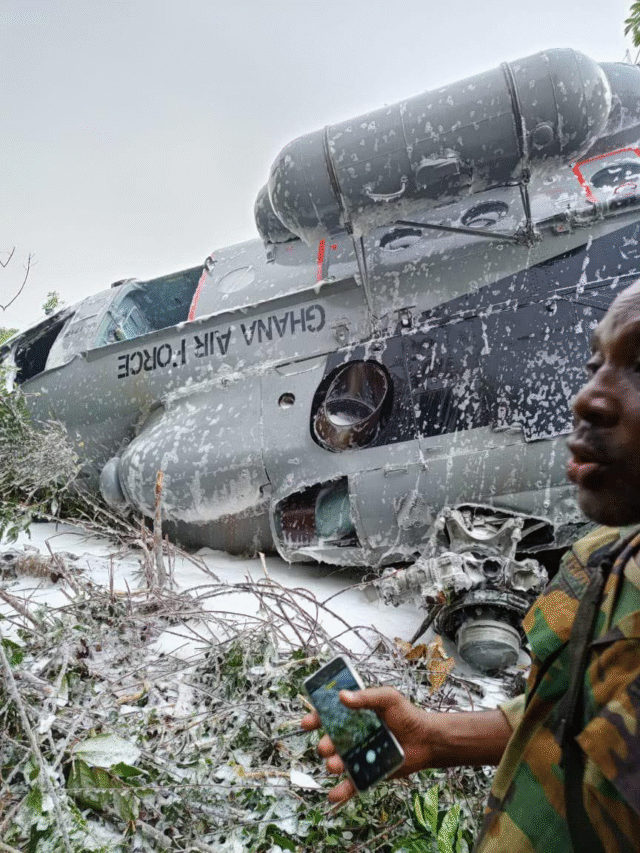 Two Ghanaian ministers, six others die in military helicopter crash