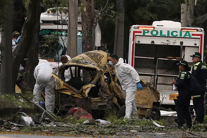Car Bomb and Attack on Helicopter in Colombia Kill at Least 17, Including Police Officers Car Bomb and Attack on Helicopter in Colombia Kill at Least 17, Including Police Officers
