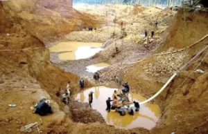 Gold mine collapses in Nigeria’s Zamfara, at least 100 feared dead Gold mine collapses in Nigeria's Zamfara, at least 100 feared dead