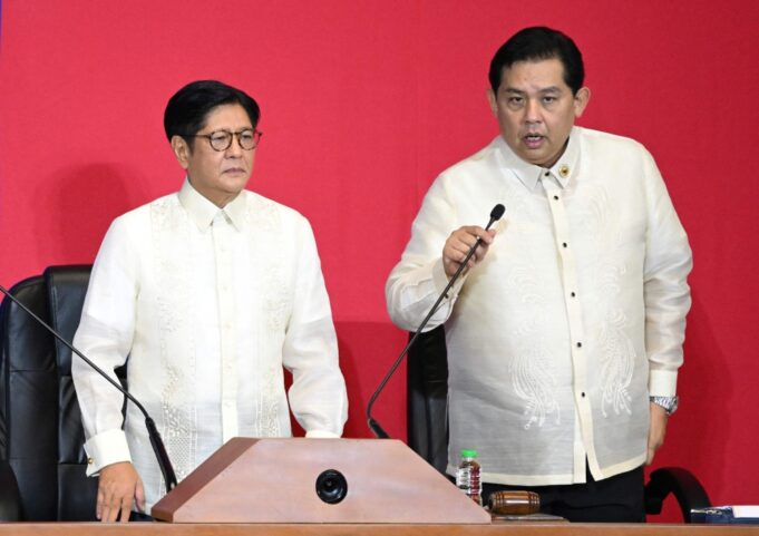 Philippine House speaker resigns amid massive corruption scandal Philippine House speaker resigns amid massive corruption scandal