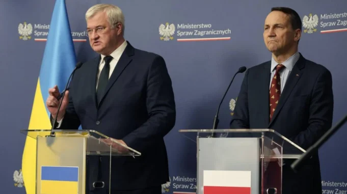 Putin says he is ready to meet Zelenskyy if he comes to Moscow Putin says he is ready to meet Zelenskyy if he comes to Moscow