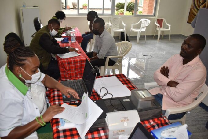 Kenya Begins New Voter Registration Exercise Ahead of 2027 Voter registration started on Monday, September 29, at all constituency offices. Citizens can register as new voters, update details, transfer stations, or verify information. Applicants must be 18+, Kenyan citizens, with a valid ID or passport. IEBC aims to add 6.3 million voters to the current 22.1 million roll. The exercise has Sh8 billion funding from a Sh57.3 billion election budget. Opposition leaders urge Gen Z to register in large numbers. Concerns raised about IEBC’s preparedness and possible voter apathy. Registration Process The Independent Electoral and Boundaries Commission (IEBC) has launched a fresh voter registration exercise across the country. The process, which began on September 29, will take place in all constituency offices, except in areas where by-elections are ongoing. Kenyans will be able to register as first-time voters, correct personal details, transfer their polling stations, or confirm their voter information. Who Can Register To qualify, applicants must: Be Kenyan citizens aged 18 and above. Hold a valid national ID card or passport. Not have been convicted of an election offence in the last five years. Not have been declared of unsound mind. IEBC’s Goal IEBC Chair Erastus Ethekon said the commission’s target is to register 6.3 million new voters, adding to the 22.1 million already listed. “Our projection is not based on census data, as before, but on records from the National Registration Bureau. We aim to capture all Kenyans who will have reached voting age by the time of the exercise,” he explained. Budget and Logistics The registration is supported by Sh8 billion from the IEBC’s Sh57.3 billion election budget. Other allocations include: Sh7 billion for replacing old KIEMS kits. Sh2.5 billion for voter education. Sh2.4 billion for system maintenance. Political Push and Concerns Opposition leaders have encouraged young people, especially Generation Z, to register in large numbers. They argue that the youth vote could play a decisive role in 2027, just as Gen Z led last year’s protest movements. However, civil society groups have raised doubts about IEBC’s readiness, pointing to past problems such as incomplete registers, faulty technology, and missing names. They also warn that voter apathy—especially among middle-class Kenyans—remains a serious challenge. Looking Ahead Despite the concerns, the IEBC says the exercise is a step toward more inclusive and credible elections. For many Kenyans, the drive will test whether the country can overcome the mistakes that have weakened trust in past electoral processes.