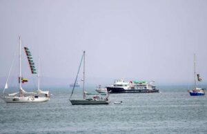 Activists: Israel stops Gaza flotilla boats Activists: Israel stops Gaza flotilla boats