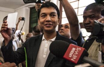 Madagascar President Appoints Army General as Prime Minister in Bid to Defuse Protests Madagascar President Appoints Army General as Prime Minister in Bid to Defuse Protests