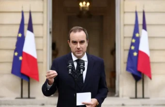 France Prime Minister Lecornu resigns less than a month after taking office France Prime Minister Lecornu resigns less than a month after taking office