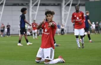 Manchester United Fight Off European Giants to Keep 14-Year-Old JJ Gabriel Manchester United Fight Off European Giants to Keep 14-Year-Old JJ Gabriel