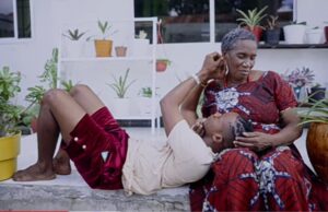 “Love Knows No Age” – 24-Year-Old Man Falls in Love with 80-Year-Old Woman After Returning Her Lost Bag “Love Knows No Age” – 24-Year-Old Man Falls in Love with 80-Year-Old Woman After Returning Her Lost Bag