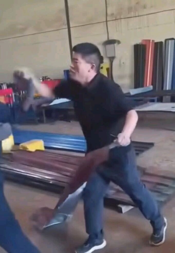 Huge Blow For the Chinese National As He is Sacked & Deported Back to China After Being Captured Live on Camera Assaulting a Kenyan Worker Photo Courtesy