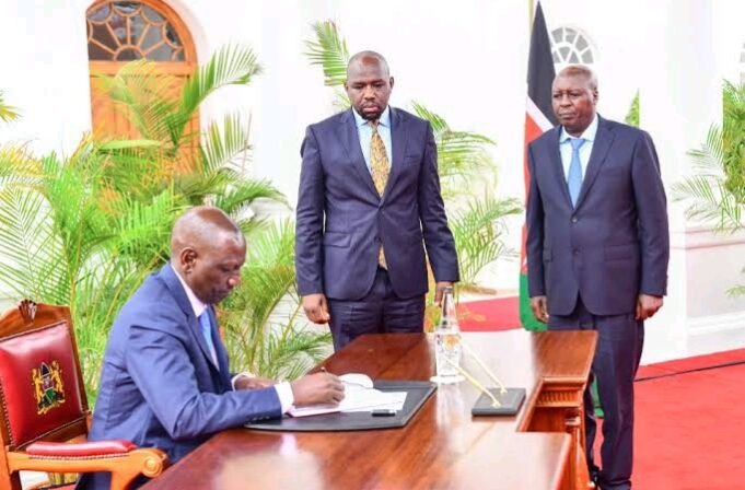 High Tension As President Ruto Now Threatens To Reshuffle & Dissolve Cabinet Again Photo Courtesy