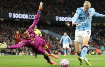 Barcelona 3-1 Elche, City three-goal win at Bournemouth – Cologne 4-1 Hamburg Barcelona 3-1 Elche, City three-goal win at Bournemouth - Cologne 4-1 Hamburg