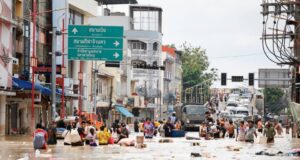 Southern Thailand floods ease; death toll tops 80, morgue overwhelmed Southern Thailand floods ease; death toll tops 80, morgue overwhelmed