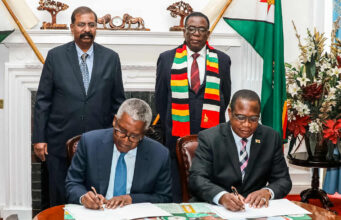 Aliko Dangote, Africa’s richest man, strikes historic investment agreement with Zimbabwe Aliko Dangote, Africa’s richest man, strikes historic investment agreement with Zimbabwe