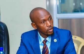 Geoffrey Mosiria Claims Amber Ray & Diana Marua Are Broke: “Hakuna Bibi Ya Tajiri Hapo” Nairobi County Environment Chief Collapses After Learning He May Face Jail in Parklands Development Case