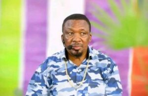 Pastor Ng’ang’a Claims Buying Condoms in Kisumu, Homa Bay Exposes Visitors Pastor James Ng’ang’a criticised for comments seen as promoting stigma in Homabay and Nyanza. He claimed his hotel business is struggling because he refuses to sell alcohol, marijuana, and condoms. Remarks about buying condoms “marking newcomers” drew backlash from health workers and activists. Critics say religious leaders should support HIV prevention efforts, not mock them. Supporters defend him, saying his style has always been bold and unapologetic. Ng’ang’a’s Comments Ignite Heated Debate Pastor James Ng’ang’a of Neno Evangelism Centre has found himself at the centre of fresh controversy after making remarks that many believe reinforce harmful stigma in regions with high HIV prevalence, such as Homabay and the wider Nyanza area. Speaking about his hotel business, the preacher said it was performing poorly because he chose not to sell items like alcohol, marijuana, or condoms. His comments quickly drew criticism from health advocates, who argued that condoms are an essential tool in HIV prevention. Controversial Claim About Buying Condoms in Homabay and Nyanza Pastor Ng’ang’a also suggested that in areas such as Homabay and Nyanza, people assume you are unfamiliar with the region if you are seen buying condoms. The statement sparked mixed reactions, with some saying he was highlighting a real social problem, while others felt he was mocking communities already battling high HIV rates. Local health workers note that condom-related stigma remains a challenge in some parts of Nyanza, discouraging people from openly seeking protection. This has long been a concern for county officials, especially during periods of condom shortages. Health Experts Call for Responsible Messaging With Homabay County consistently recording high HIV prevalence, public health activists say leaders—especially influential religious figures—should encourage safe practices rather than ridicule condom use. They argue that such comments could undermine ongoing efforts to promote responsible sexual health and community education. A History of Controversial Statements Pastor Ng’ang’a is no stranger to headlines. His dramatic preaching style and bold statements frequently go viral, attracting both criticism and praise. Supporters defend him as a fearless preacher who speaks his mind, while critics say some of his remarks risk reversing progress made in sensitive public health campaigns.