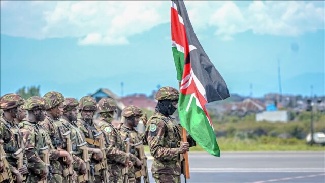 Kenya said Wednesday that more than 200 of its nationals are fighting for Russia in its war against Ukraine, warning that recruitment networks remain active and continue to target Kenyans for enlistment. “Reports suggest that over two hundred Kenyans may have joined the Russian military, with some being former members of Kenya’s disciplined services,” Prime Cabinet Secretary Musalia Mudavadi said in a statement published on the Foreign Ministry’s website. Ukraine said last week that more than 1,400 citizens from three dozen African countries are fighting alongside Russian forces in Ukraine, with some recruited through deception. Calling the situation extremely worrying, Mudavadi urged citizens to exercise caution toward overseas job offers that appear unrealistically attractive. Last week, Kenyan President William Ruto, in a phone call with Ukrainian President Volodymyr Zelenskyy, requested the release of Kenyans detained in the conflict zone. In a statement issued by South Africa’s Presidency on Nov. 6, it was announced that efforts were underway through diplomatic channels to repatriate 17 South Africans who had been persuaded to become mercenaries with promises of high salaries and were stranded on the battlefield in Ukraine’s Donbas region.
