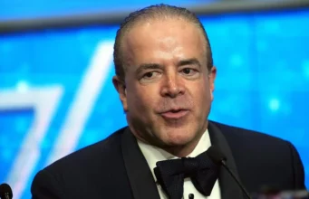 Mexico freezes Miss Universe co-owner’s bank accounts during organized crime investigation Mexico freezes Miss Universe co-owner’s bank accounts during organized crime investigation