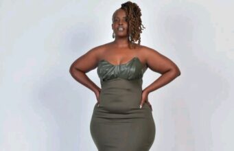 “Vaa Vizuri” Kenyans Attack Radio Host For Hosting a Live Radio Show Wearing a Dress Exposing Her Whole Body to The Public Photo Courtesy