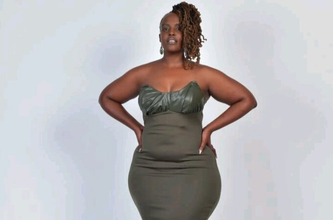 “Vaa Vizuri” Kenyans Attack Radio Host For Hosting a Live Radio Show Wearing a Dress Exposing Her Whole Body to The Public Photo Courtesy