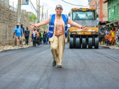 Machakos Governor Wavinya Ndeti Launches Upgraded Bitumen Roads in Mlolongo Governor Wavinya Ndeti launching the new bitumen road in Mlolongo Machakos.