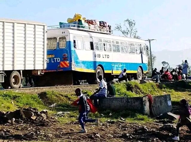 The December "Festive Rush" has seen fares on the Nairobi-Busia route skyrocket to KES 3,500. PHOTO/File/